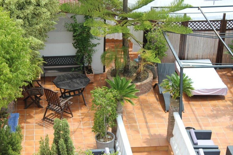 Hostal Abril