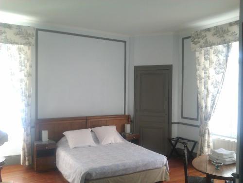 Bed & Breakfast Chateau De Bonnevaux