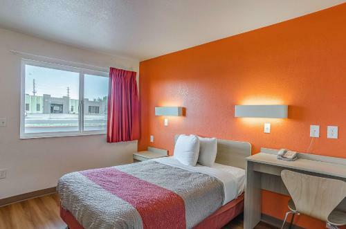 Motel 6 Cheyenne