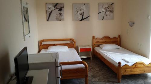 Hostal Intos Apartments