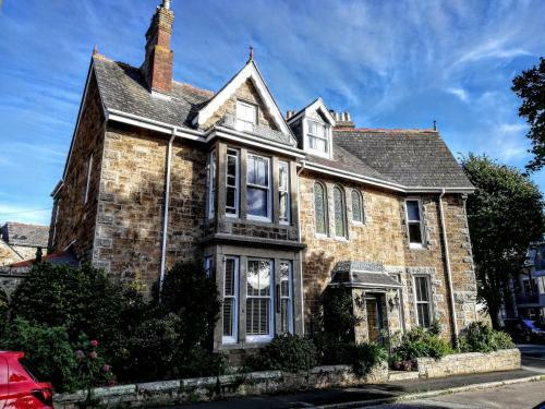 Hostal Treventon Guest House