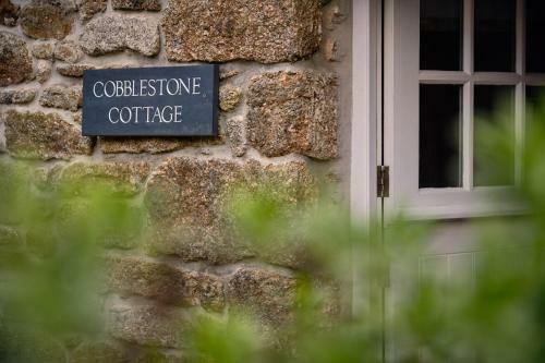 Cobblestone Cottage