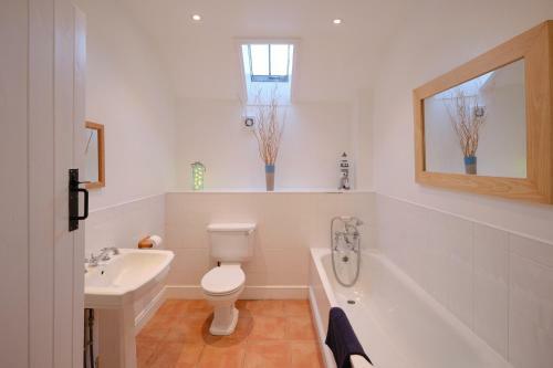 Cobblestone Cottage