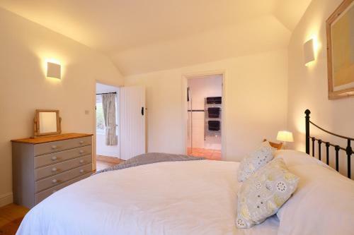 Cobblestone Cottage