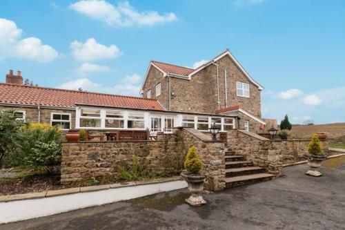 Middlehead Cottages