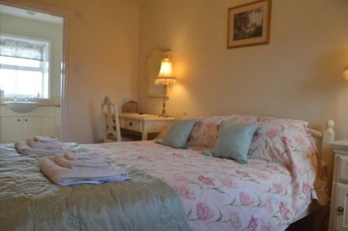 Middlehead Cottages
