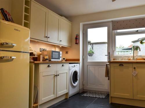 Oak Cottage