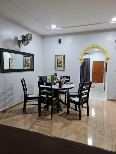 De Amija Homestay