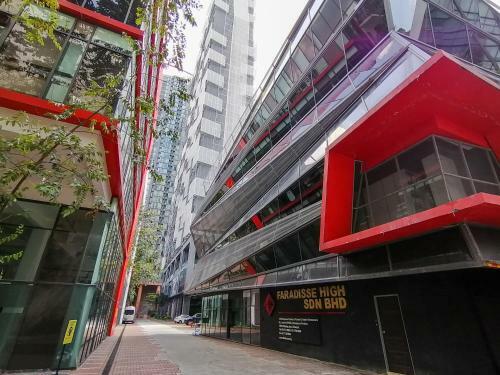 Hotel Qrac Deluxe Suite @ Petaling Jaya