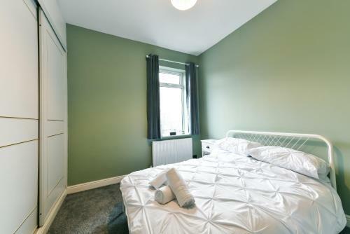 Apartamento Breathtaking 4 Bedroom House - Free Parking