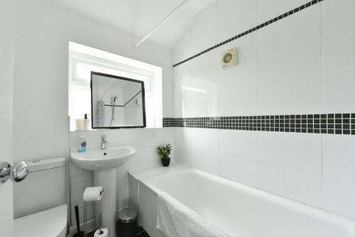 Apartamento Captivating 3-bedroom House