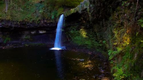 Waterfall Lodge