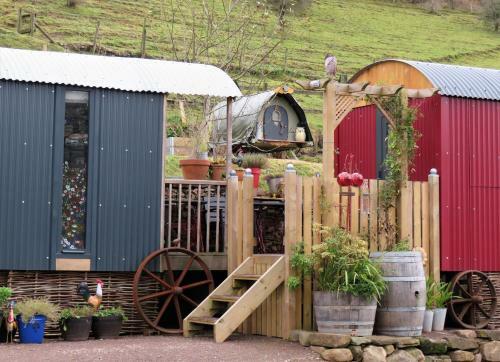 Taff Morlais Pair Of Shepherd's Huts Pontsticill Brecon Beacons
