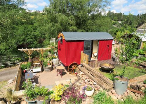 Taff Morlais Pair Of Shepherd's Huts Pontsticill Brecon Beacons