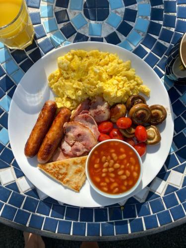 Bed & Breakfast Baileys Court, Guest Accommodation