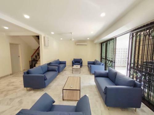 Petaling Jaya Ecovilla 90 By Vale Pine
