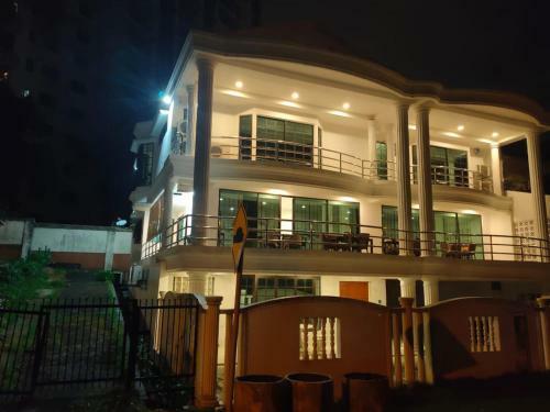 Petaling Jaya Ecovilla 90 By Vale Pine