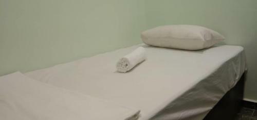 Oyo 90445 Th Hotel