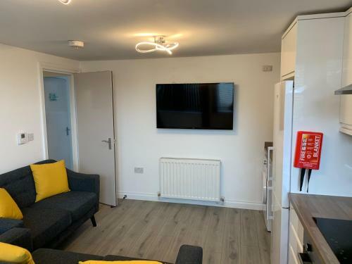 Apartamento 3 Bed Bungalow Waterloo By Pureserviced