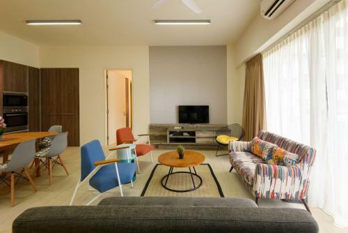 By The Sea Beach Front Apartment