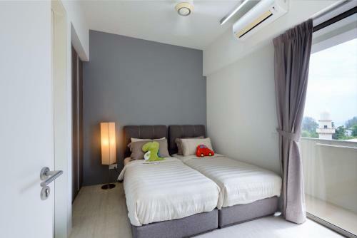 By The Sea Beach Front Apartment