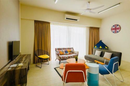 By The Sea Beach Front Apartment