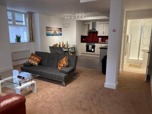 Octagon Apartment 1