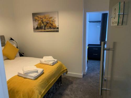 6 Bedroom Apartment