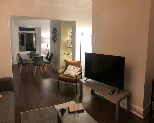 High Spec Plymouth Townhouse