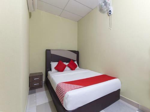 Hotel Oyo 873 Bamboo Inn