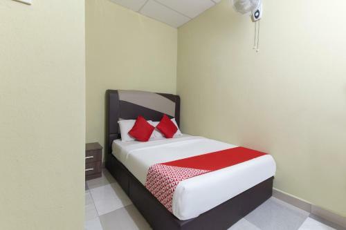Hotel Oyo 873 Bamboo Inn
