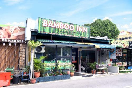 Hotel Oyo 873 Bamboo Inn