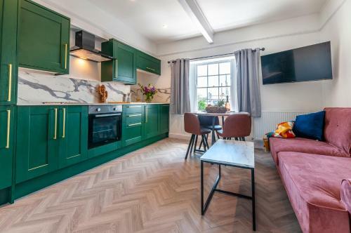 Wyndham Square Apartments By K Boutique