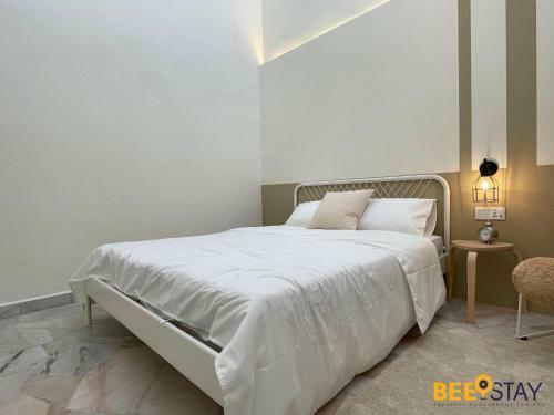 Apartamento Jenjarom 9 Modern Homestay