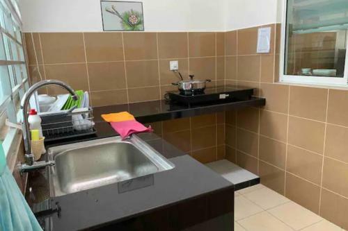 Tiara East Broga Homestay