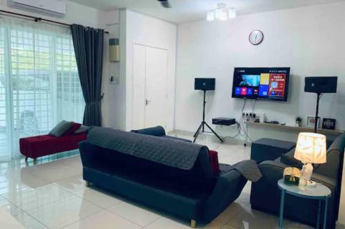 Tiara East Broga Homestay