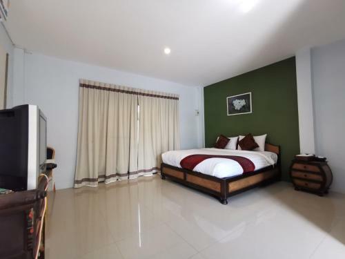 Hotel Long Lake Resort