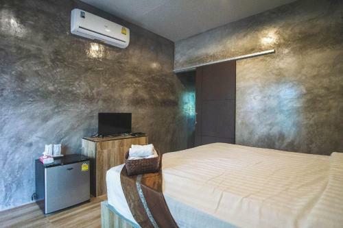 Hotel Long Lake Resort