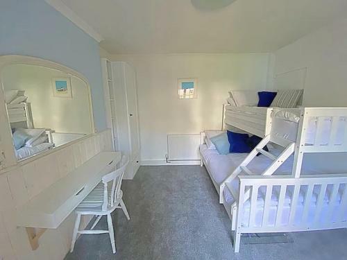The Retreat @ The Old Smithy, Colebrook Village