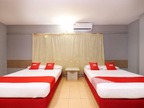 Oyo 89676 Hotel 22