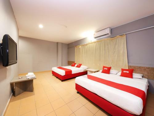 Oyo 89676 Hotel 22