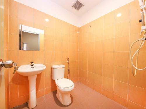 Oyo 89676 Hotel 22