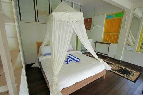 Bed & Breakfast Langit Rimba Resort