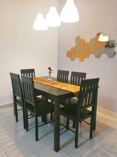 Aimas Homestay Senawang Muslim