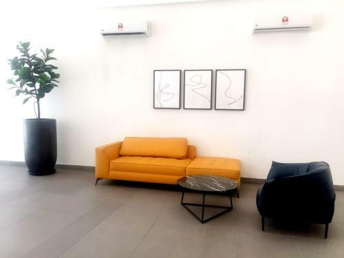 Apartamento Del?s Guesthouse @ Southville Same Level With Pool Fits 8