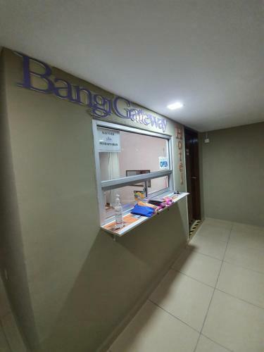 Oyo 90100 Bangi Gateway Hotel