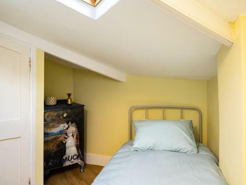 Lundy Cottage