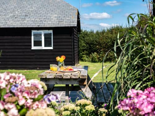 Harbour Lodge