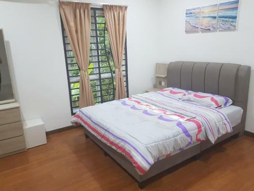 Suraya Homestay Semi-d