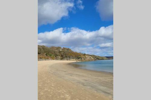 Porthmadog Harbour Town - High Street Apartment.